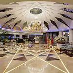 Üdülőközpont Crystal Sunset Pearl Collection 5*