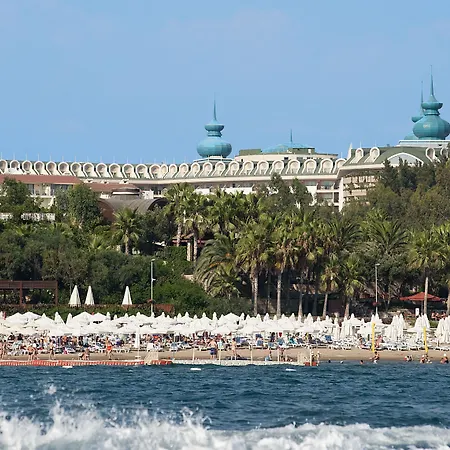 Crystal Sunset Pearl Collection リゾート