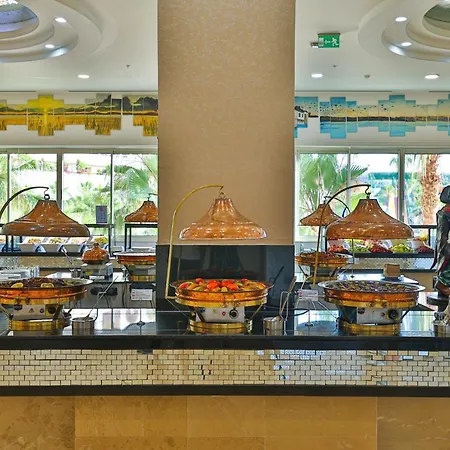 Crystal Sunset Luxury & Feriested 5*